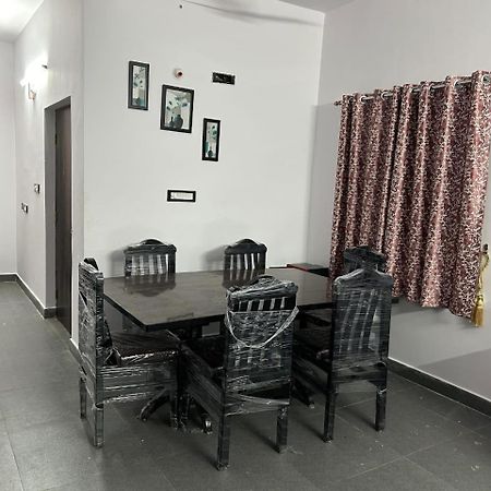 Hidden Garden Farmhouse Hotel Pargi ภายนอก รูปภาพ